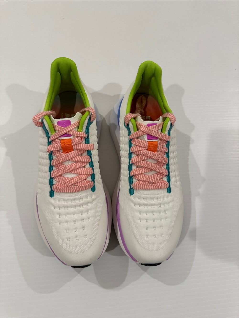 Rabbit Dream Chaser Women’s Size 8 New with Box! - Picture 2 of 11